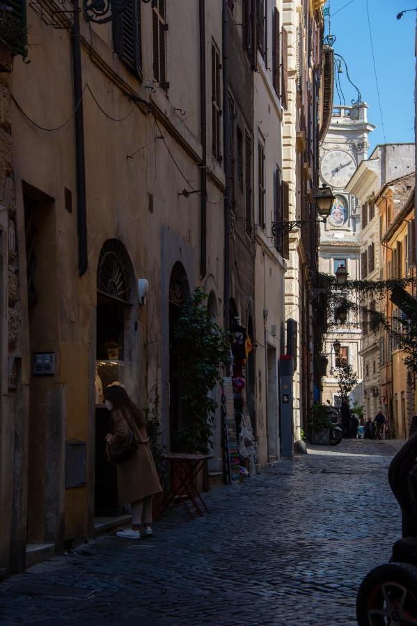 Apartamento Banchi Nove, Penthouse Full Of Light And Silence Roma Exterior foto