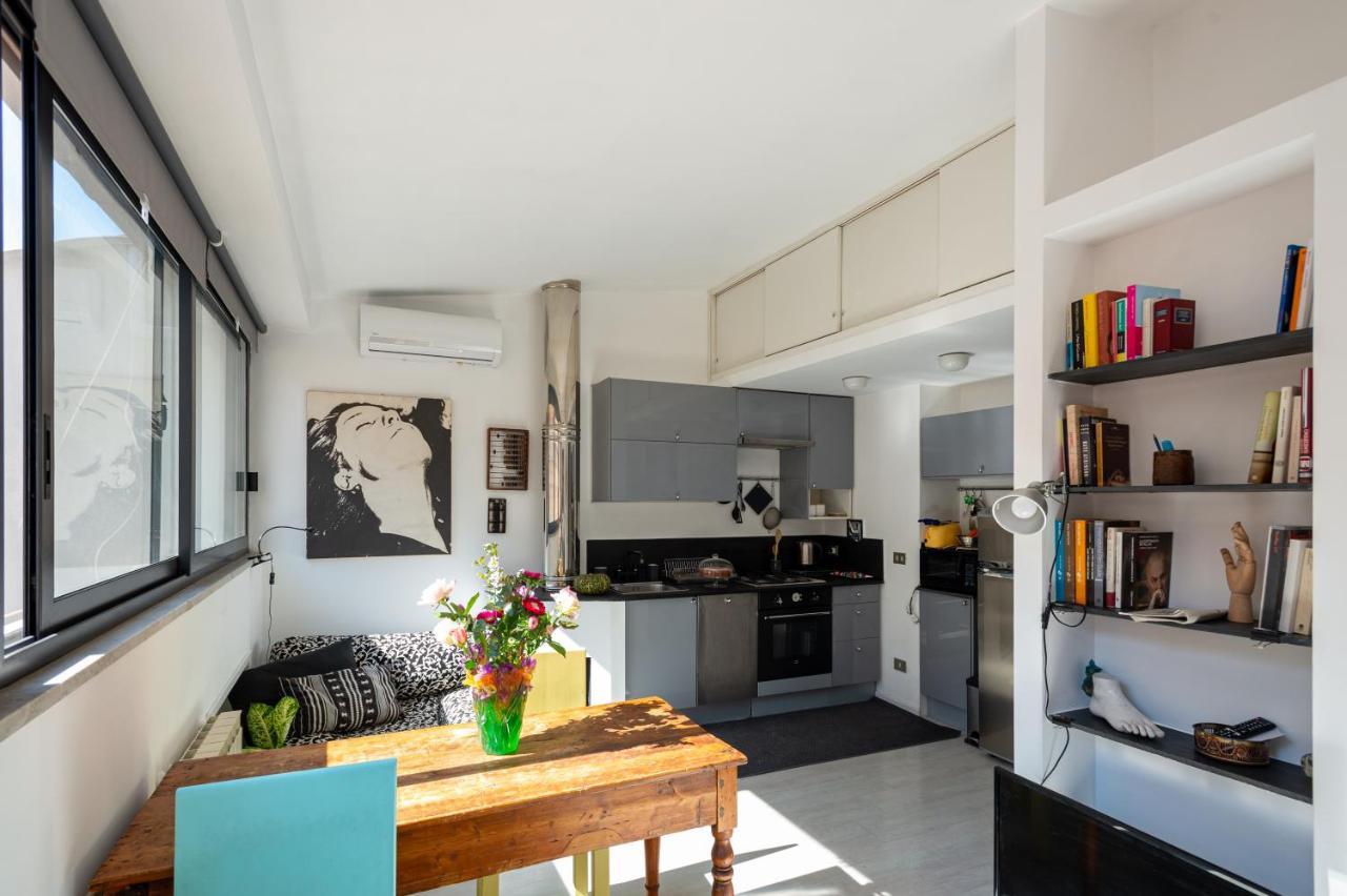 Apartamento Banchi Nove, Penthouse Full Of Light And Silence Roma Exterior foto