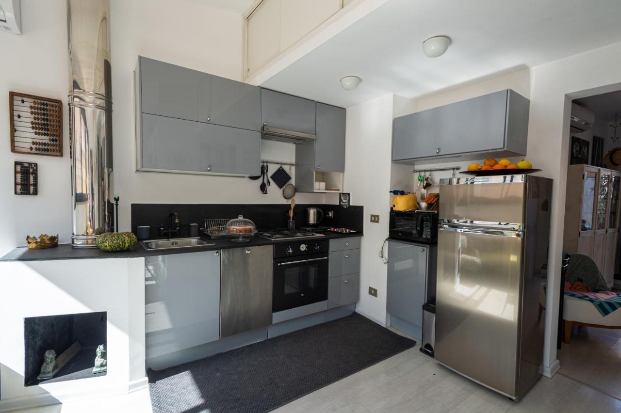 Apartamento Banchi Nove, Penthouse Full Of Light And Silence Roma Exterior foto
